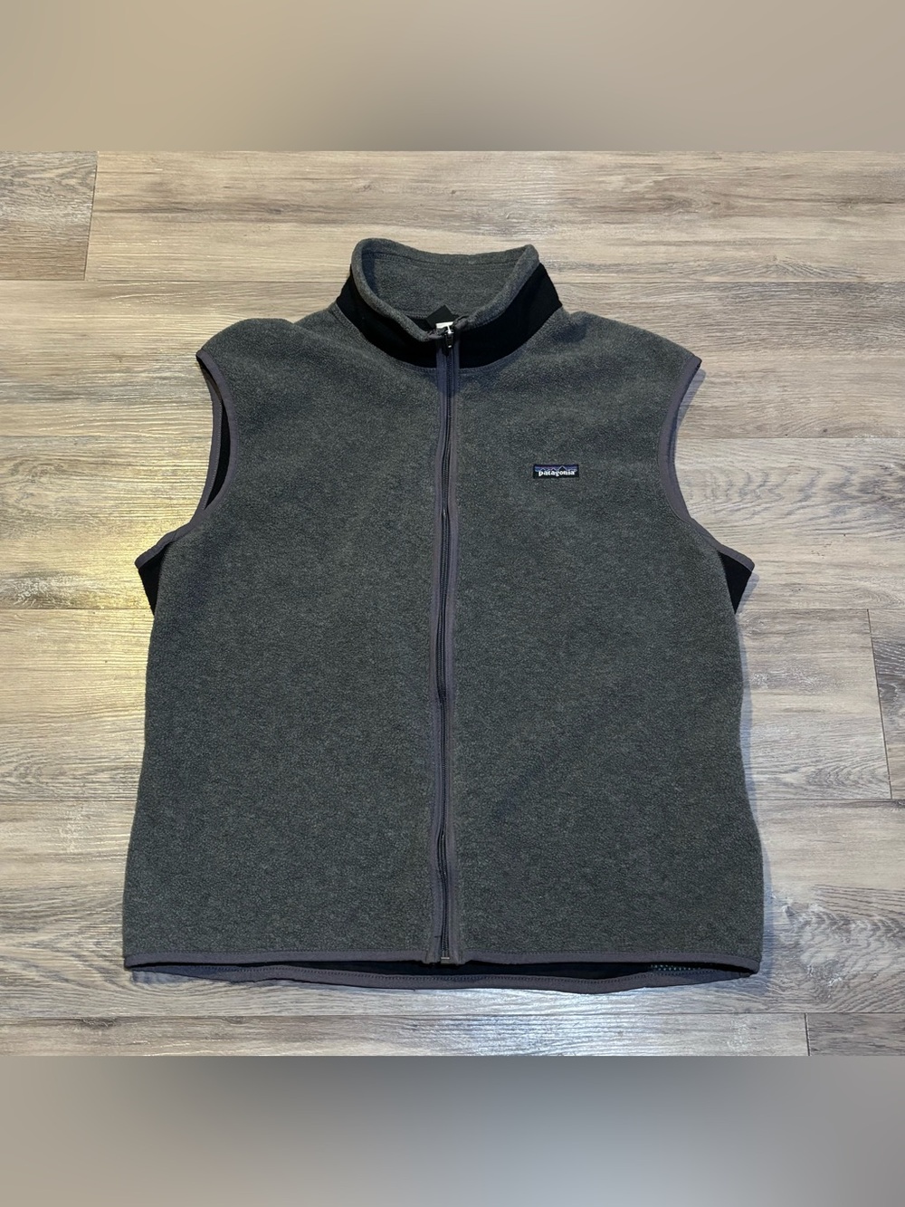 Vintage 90s Patagonia colorblock Grey full zip fleece vest USA MADE women’s XL